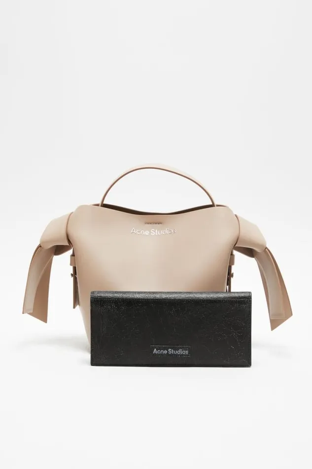 Acne Studios Continental Wallet Black Women Small Leather Goods Acne Studios Continental Wallet Black Women Small Leather Goods