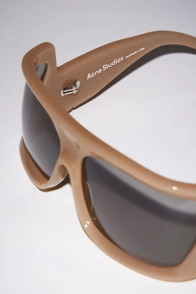 Acne Studios Frame Sunglasses Antique Pink Women Eyewear Acne Studios Frame Sunglasses Antique Pink Women Eyewear