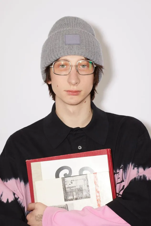 Acne Studios Large Face Logo Beanie Grey Melange Women Hats Acne Studios Large Face Logo Beanie Grey Melange Women Hats