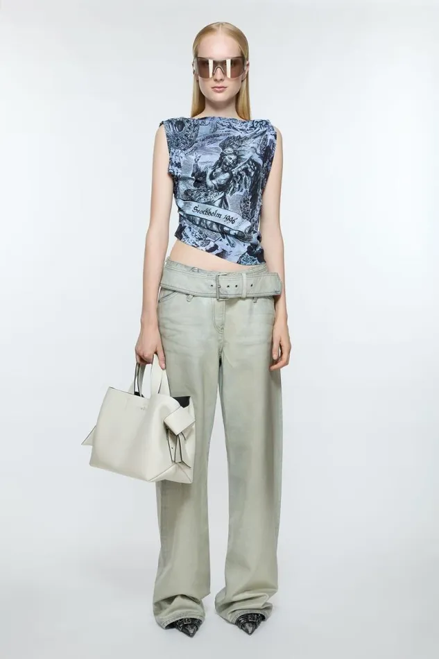 Acne Studios Musubi Midi Tote Whiteblack Women Bags Acne Studios Musubi Midi Tote Whiteblack Women Bags
