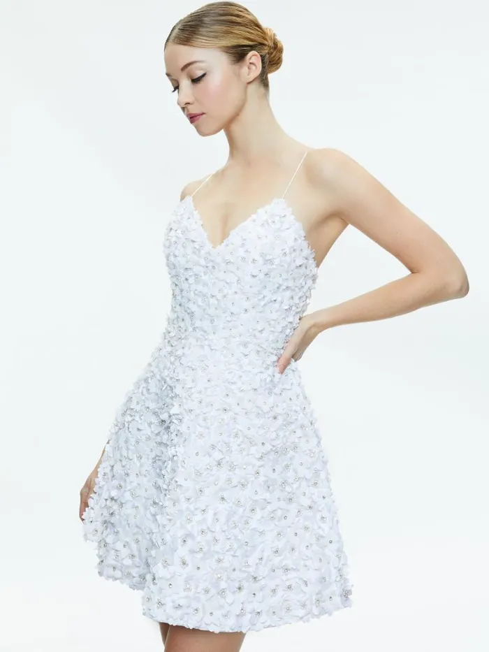 Alice Olivia DOMENICA EMBELLISHED MINI GOWN Off White Women Dresses