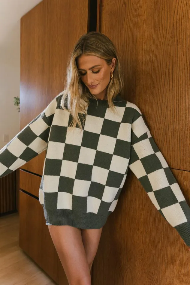 Angela Checkered Sweater In Olive Olive Women Bohme Sweaters