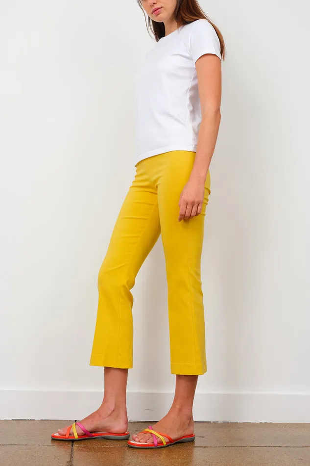 Avenue Montaigne LEO Signature Canary Women Pants