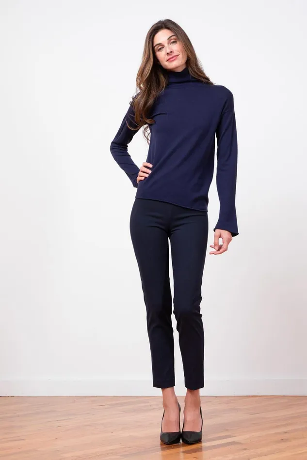 Avenue Montaigne PARS Flannel Navy Women Pants