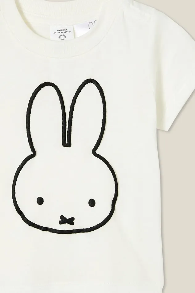 Baby Tops Jackets and Sweaters Cotton On Jamie Short Sleeve TeeLicense Lcn Mif Vanillamiffy Face