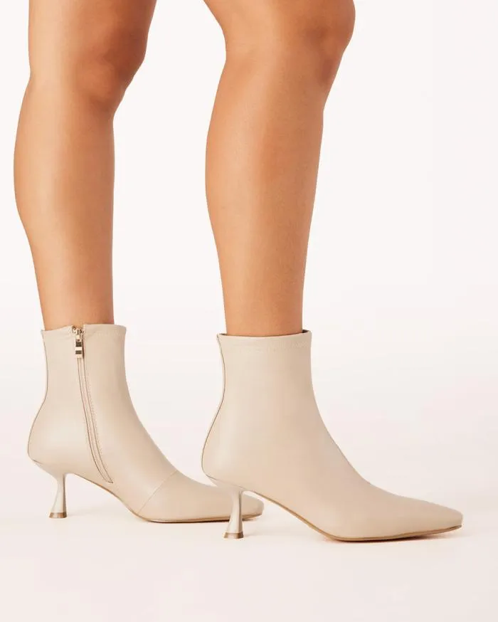 Boots Billini Ankle Boots SHARINA OAT