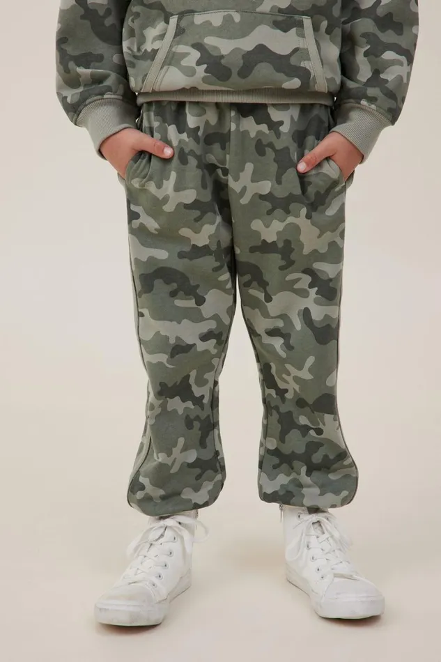 Boys 214 Sweatshirts and Sweatpants Cotton On Marco Trackpant Camo