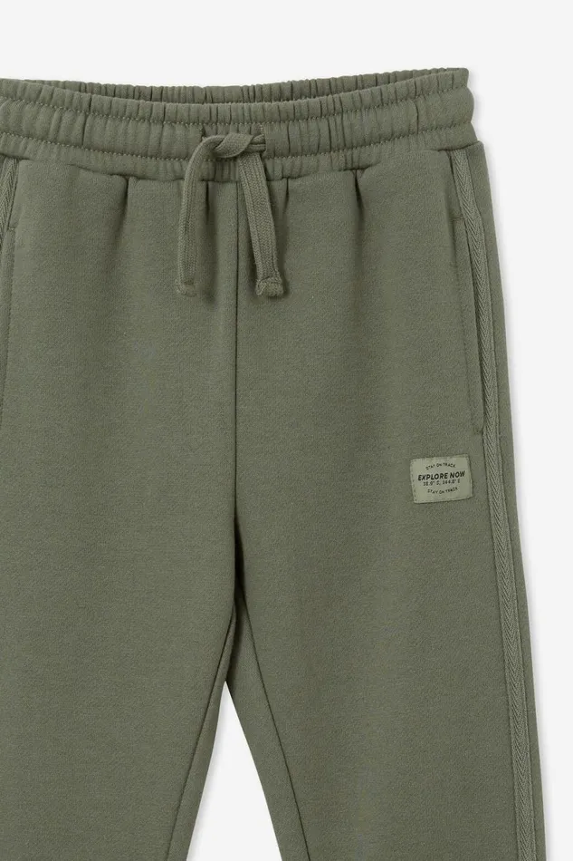Boys 214 Sweatshirts and Sweatpants Cotton On Marco Trackpant Swag Green