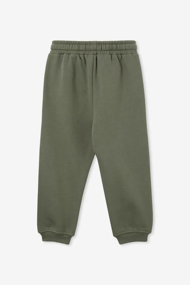 Boys 214 Sweatshirts and Sweatpants Cotton On Marco Trackpant Swag Green