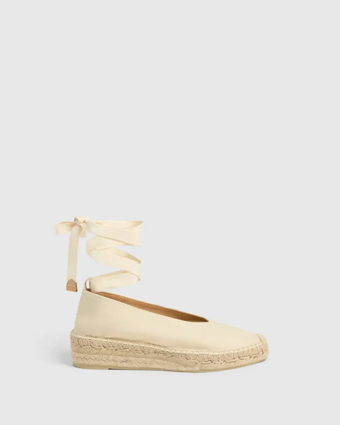 Castaer Gea2001 Ivory Women Flats