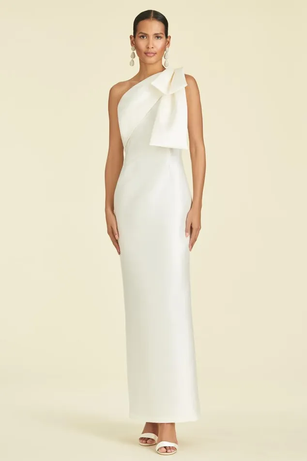 Ceremony Women Sachin and Babi Bonnie Gown 8211 Ivory