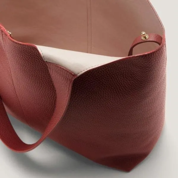 Coccinelle Brume Large Brandy Women Coccinelle Tote Bags Coccinelle Brume Large Brandy Women Coccinelle Tote Bags