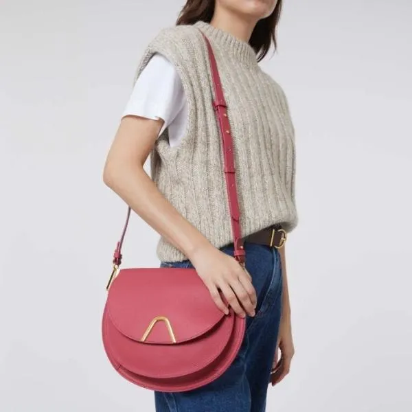 Coccinelle Sunup Medium Rosewoodbrandy Women Coccinelle Crossbody Bags Coccinelle Sunup Medium Rosewoodbrandy Women Coccinelle Crossbody Bags