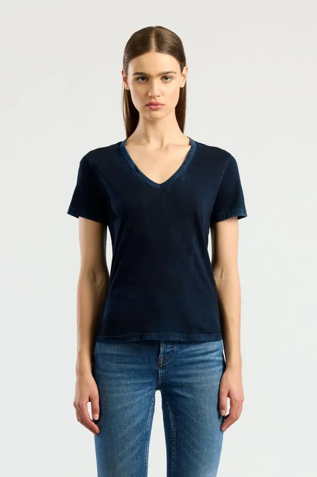 COTTON CITIZEN TEES Standard VNeck Tee Vintage Navy 8211 Women
