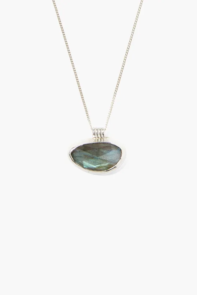 Delta Necklace Labradorite Women Chan Luu Necklaces