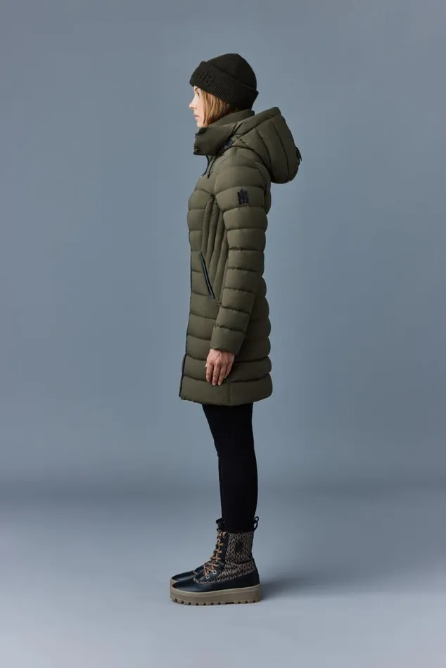 Downs and Jackets Women Mackage FARREN Agile360 Down Coat With Removable Hood Black