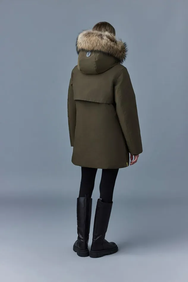 Downs and Jackets Women Mackage KINSLEE 2in1 Oversized Down Parka With Bib And Natural Fur Black