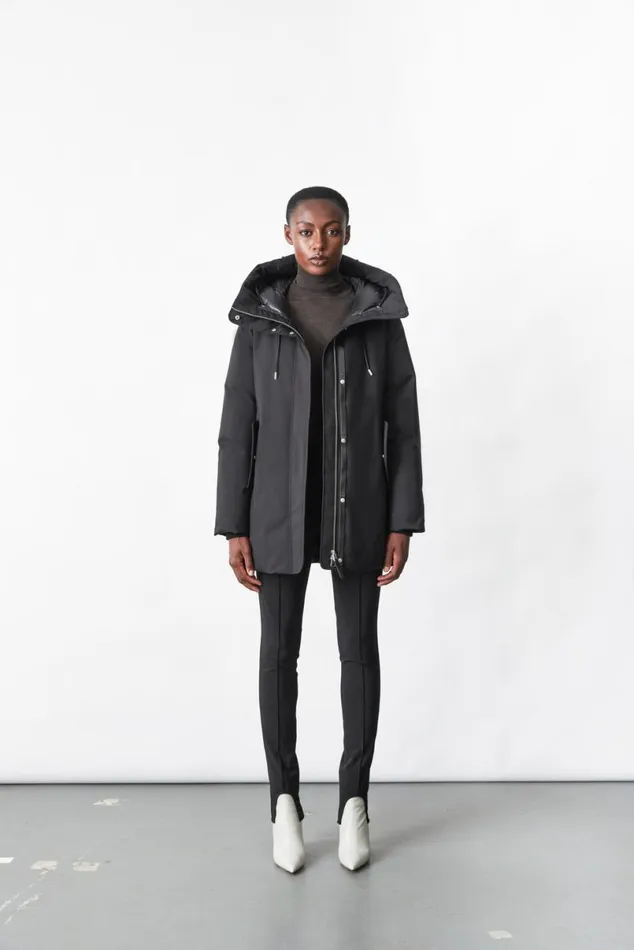 Downs and Jackets Women Mackage KINSLEE 2in1 Oversized Down Parka With Bib And Natural Fur Black
