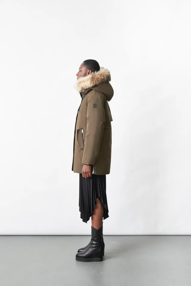 Downs and Jackets Women Mackage KINSLEE 2in1 Oversized Down Parka With Bib And Natural Fur Black