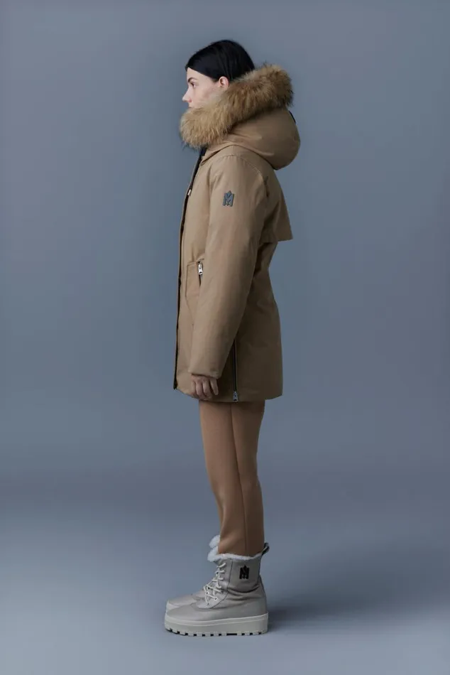 Downs and Jackets Women Mackage KINSLEE 2in1 Oversized Down Parka With Bib And Natural Fur Black