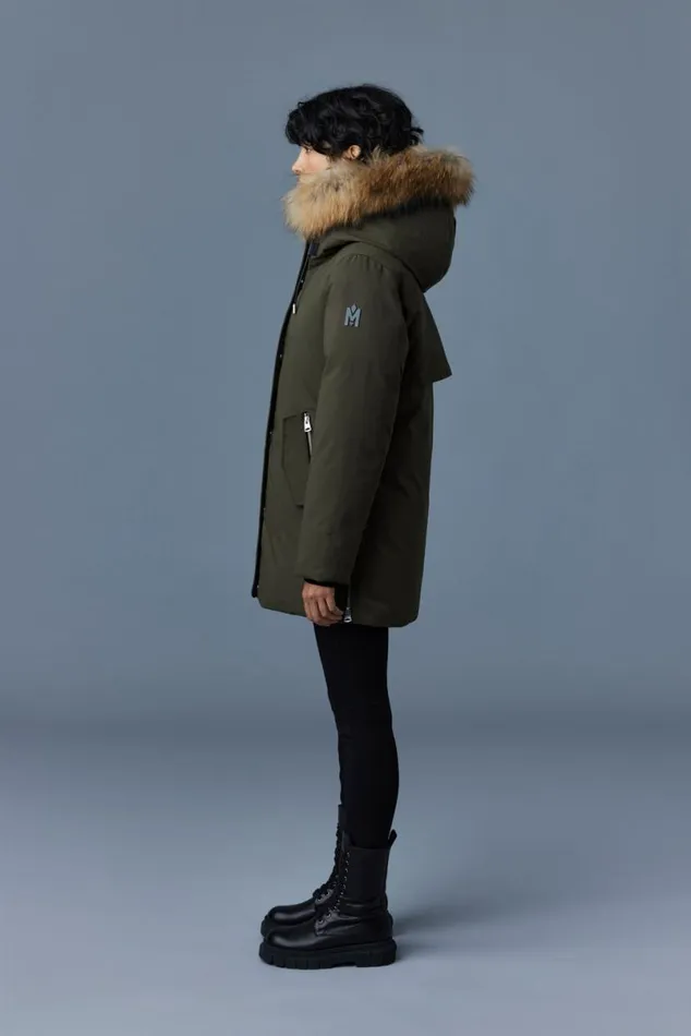 Downs and Jackets Women Mackage KINSLEE 2in1 Oversized Down Parka With Bib And Natural Fur Black