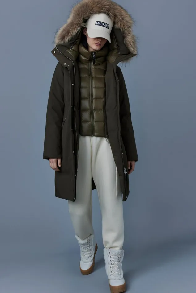 Downs and Jackets Women Mackage SHILOH 2IN1 Fitted Down Coat With Removable Bib And Natural Fur Black