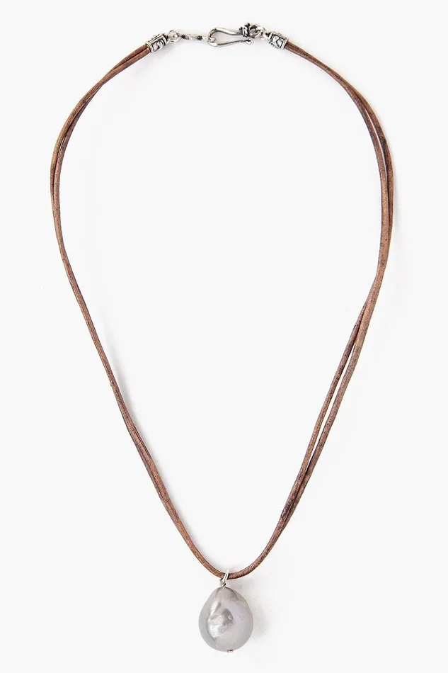 Grey Baroque Pearl On Leather Cord Necklace Women Chan Luu Necklaces