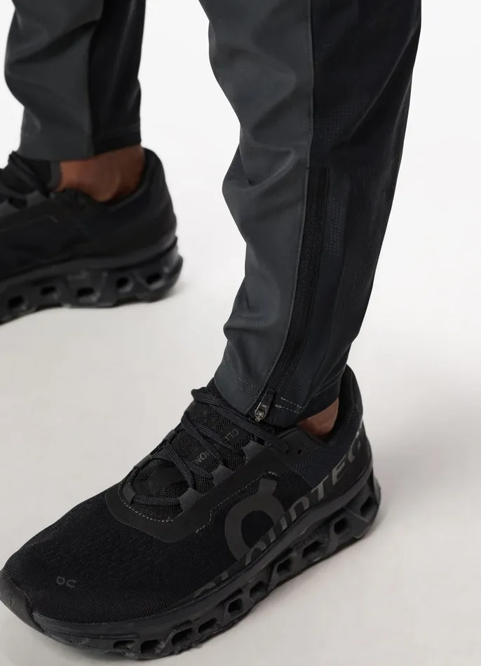 Gym King Tracksuit Bottoms Men Debossed Camo Woven Jogger 8211 BlackOyster Grey
