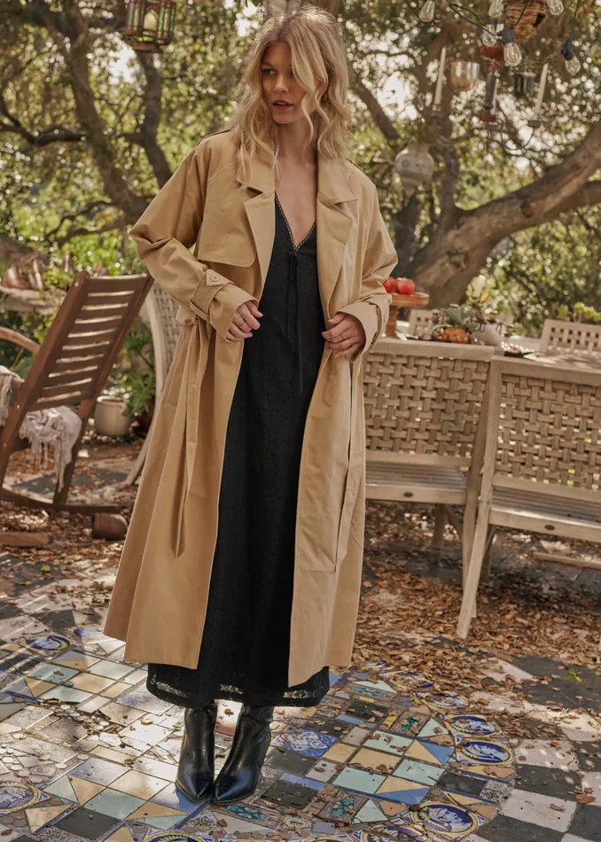High Bluff Trench Coat Sand Women Lost Wander Outerwear