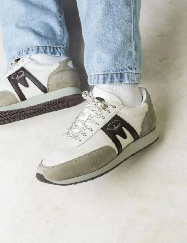Karhu Albatross 82 Abbey StoneChocolate Torte F807050 Sneakers Men Albatross 82 Karhu Albatross 82 Abbey StoneChocolate Torte F807050 Sneakers Men Albatross 82