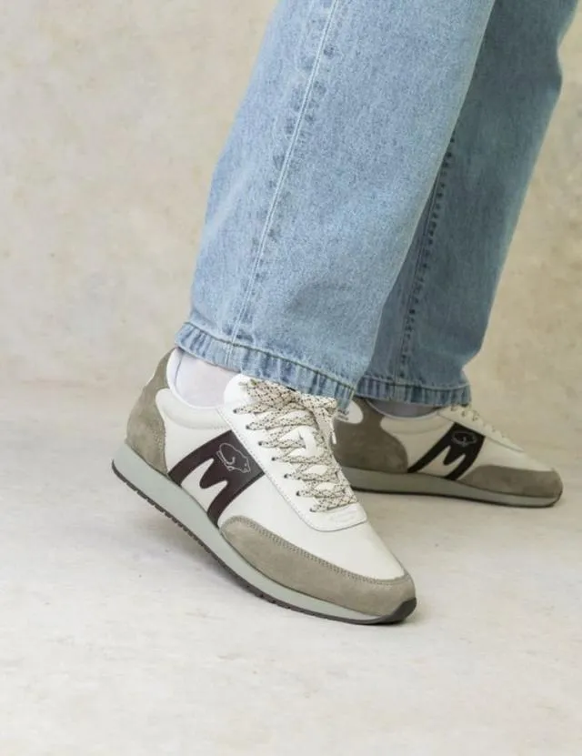 Karhu Albatross 82 Abbey StoneChocolate Torte F807050 Sneakers Men Albatross 82 Karhu Albatross 82 Abbey StoneChocolate Torte F807050 Sneakers Men Albatross 82