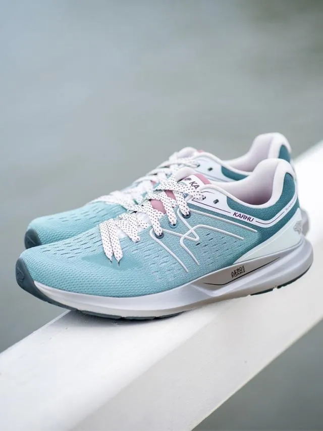Karhu Synchron 15 Stability Running Shoe Women Running Shoes
