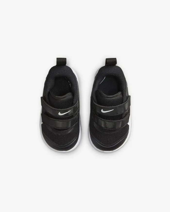 Kids Nike Running Omni MultiCourt Blackwhite