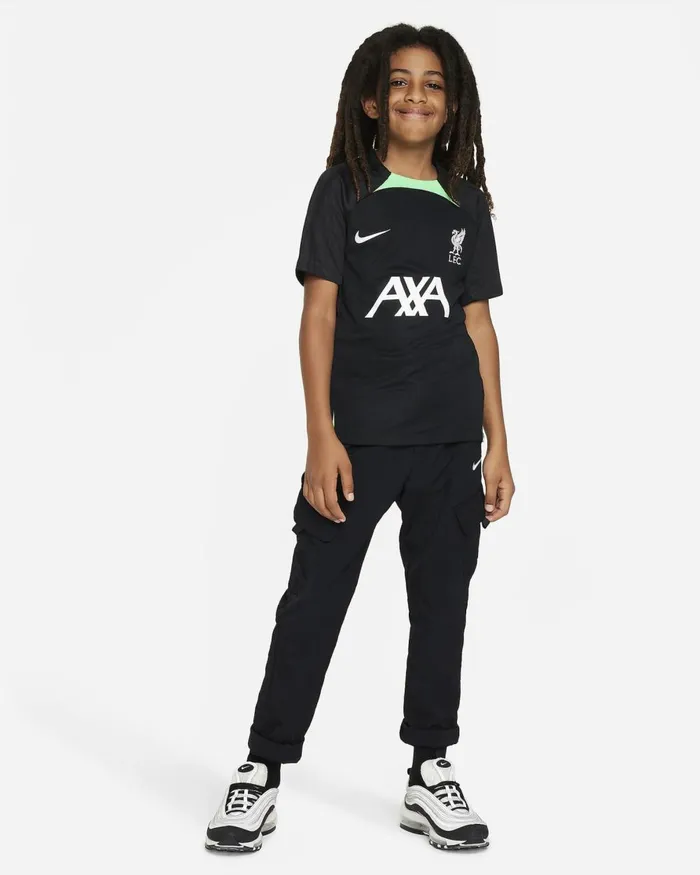 Kids Nike Tops And TShirts Liverpool FC Strike Blackpoison Greenwhite
