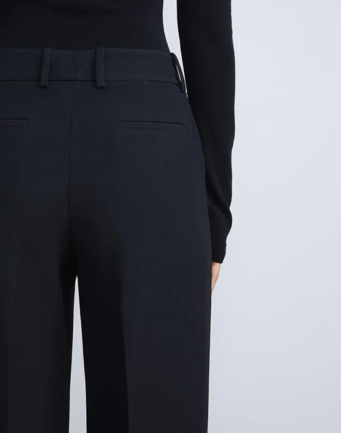 Lafayette 148 New York WoolSilk Crepe Sullivan Pant Black Ready To Wear Pants and Shorts