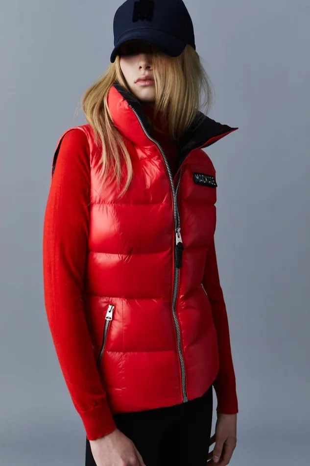 Light Down Jackets Women Mackage CHAYA Lustrous Light Down Vest For Ladies Black Light Down Jackets Women Mackage CHAYA Lustrous Light Down Vest For Ladies Black
