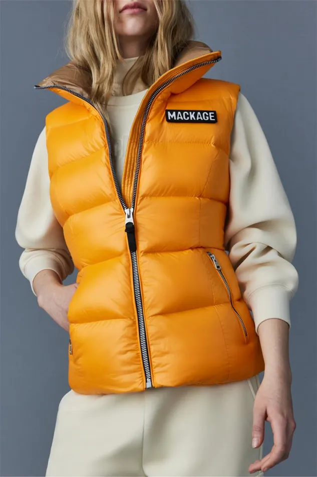 Light Down Jackets Women Mackage CHAYA Lustrous Light Down Vest For Ladies Black Light Down Jackets Women Mackage CHAYA Lustrous Light Down Vest For Ladies Black