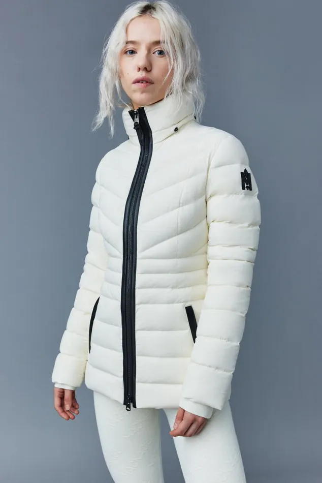Light Down Jackets Women Mackage PATSY Agile 360 Down Jacket With Blue Fox Fur Cream