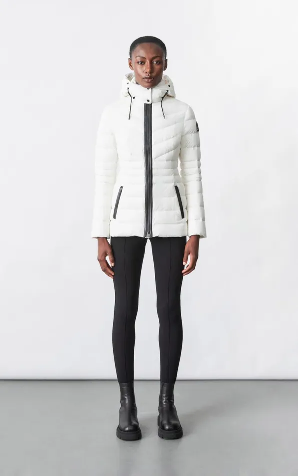 Light Down Jackets Women Mackage PATSY Agile 360 Down Jacket With Blue Fox Fur Cream