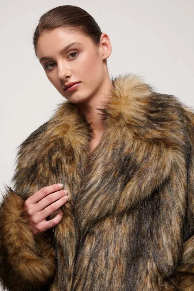 Luisa Spagnoli Spoletta Women Outerwear