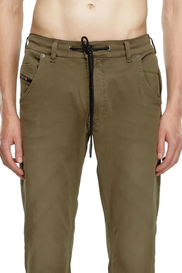 Men Diesel Jeans Regular 2030 DKrooley Joggjeans 0670M Dark Green Men Diesel Jeans Regular 2030 DKrooley Joggjeans 0670M Dark Green