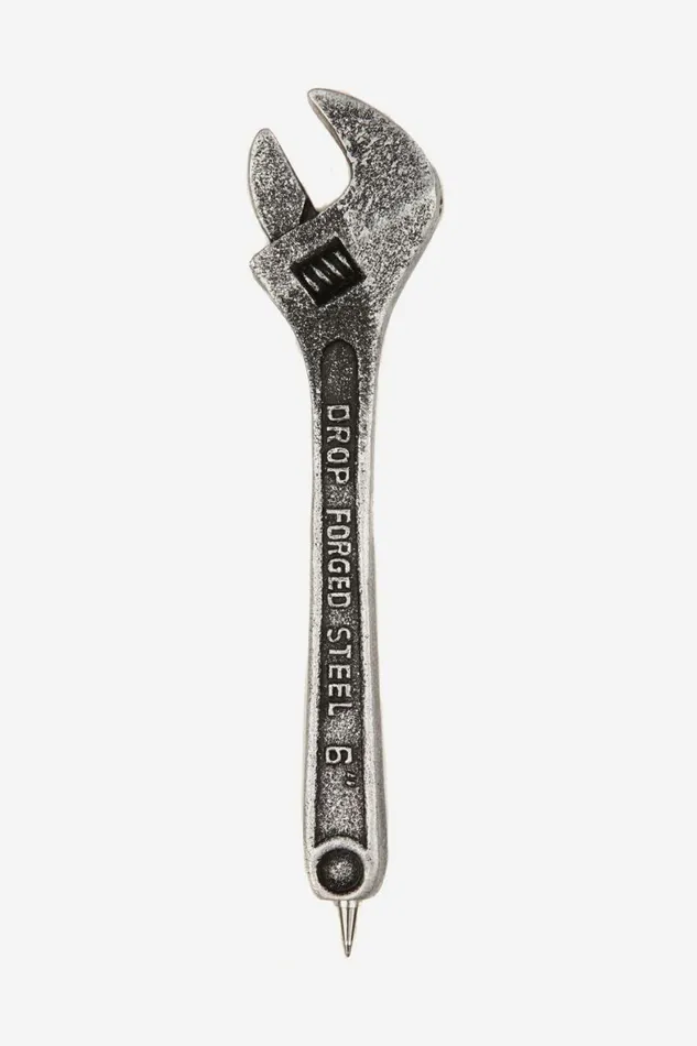 Men Gifting Cotton On The Novelty Pen Wrench 2