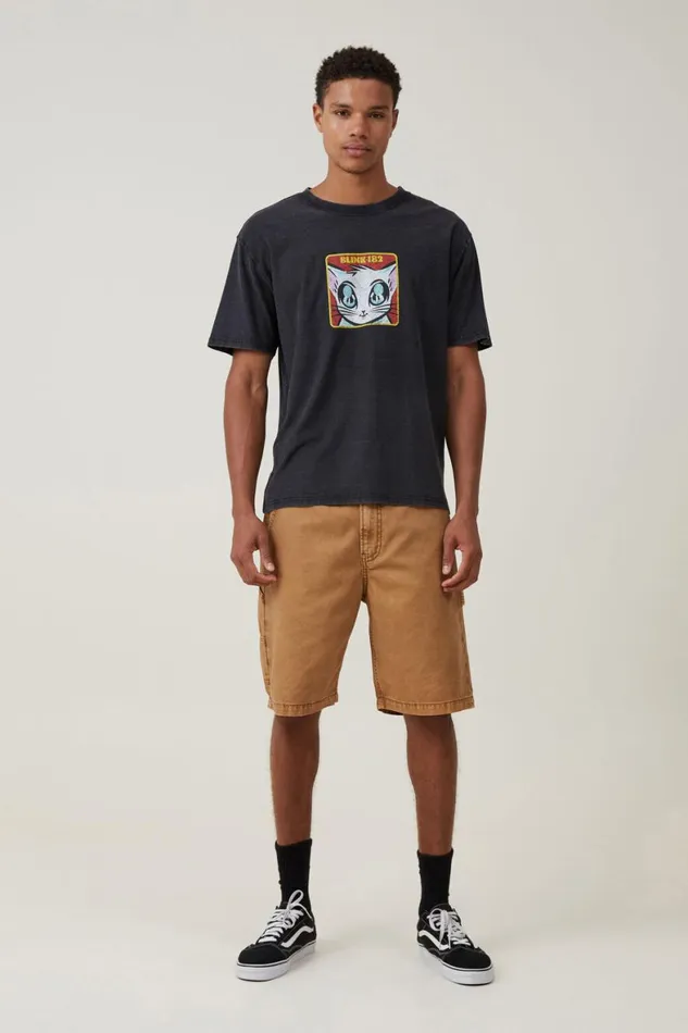 Men Graphic TShirts Cotton On Blink 182 Loose Fit TShirt Lcn Mt Blackneo Cheshire