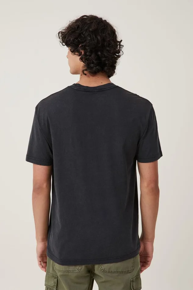 Men Graphic TShirts Cotton On Premium Loose Fit Music TShirt Lcn Pro Blackled Zeppelinoverhead