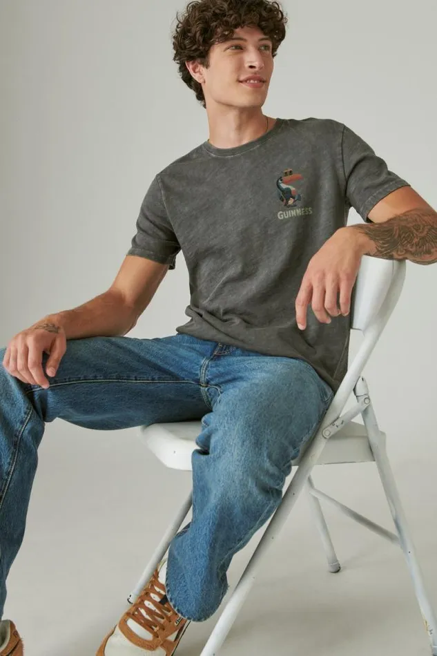 Men Lucky Brand Graphic Tees Guinness Toucan Tee Dark Shadow
