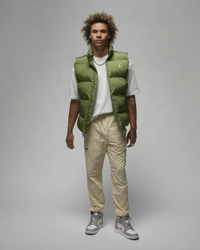 Men Nike Jackets Jordan Essentials Sky J Light Olivesail