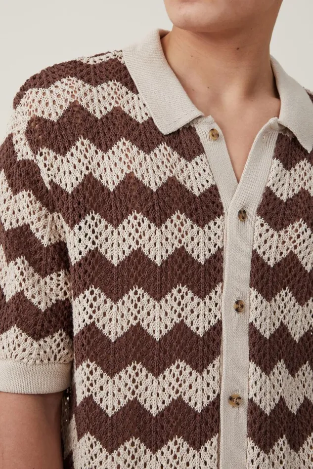 Men Shirts and Polos Cotton On Pablo Short Sleeve Shirt Chocolate Chevron