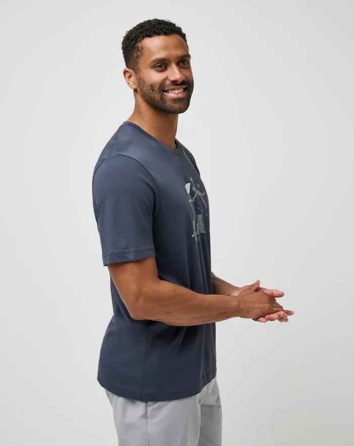 Men Tees TravisMathew 44 REPRESENT 20 TEE Mood Indigo