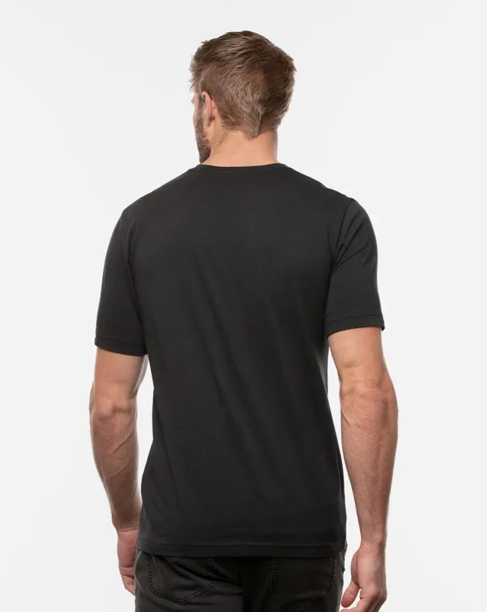Men Tees TravisMathew RACE YOU TEE Black Men Tees TravisMathew RACE YOU TEE Black