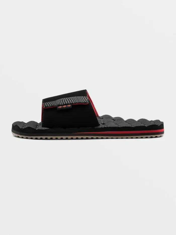 Mens Sandals Volcom Recliner Slide Sandals 8211 Ribbon Red